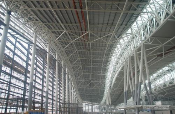 大冶浅谈管桁架结构名目弯管加工防锈处理的方法